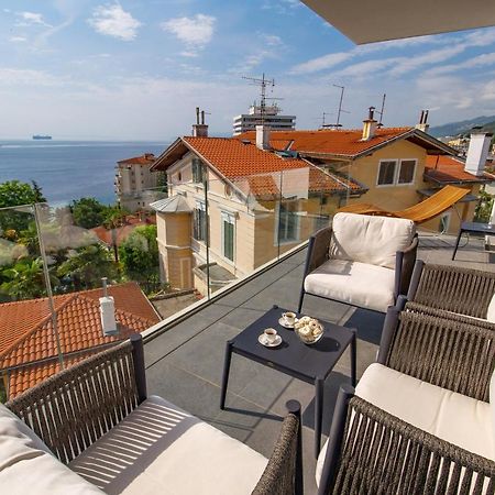 Luxury Apartment Iris Adriatica ***** Opatija Exteriör bild