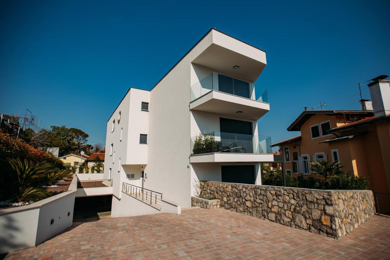 Luxury Apartment Iris Adriatica ***** Opatija Exteriör bild